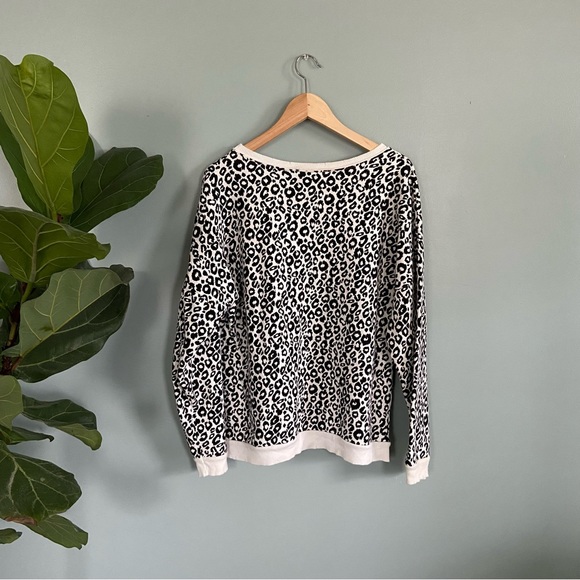 Zara leopard print pullover crew neck sweatshirt - Picture 2 of 5